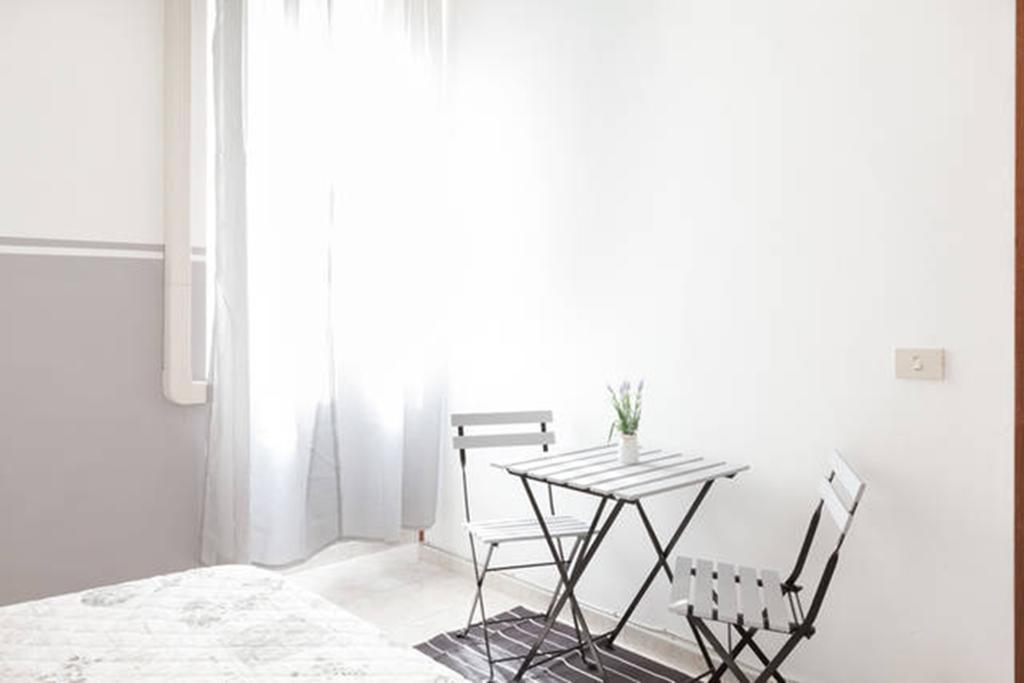 Domus Merulana Bed And Breakfast Rome Room photo